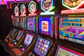 YRR88 lobby game online terlengkap live casino slot poker tembak ikan arcade Indonesia